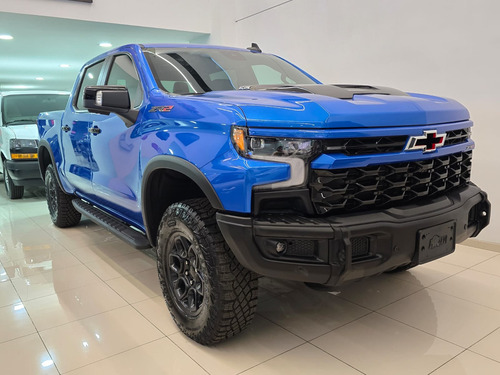 Chevrolet Cheyenne 6.2 Doble Cab Zr2 Bison 4X4 At