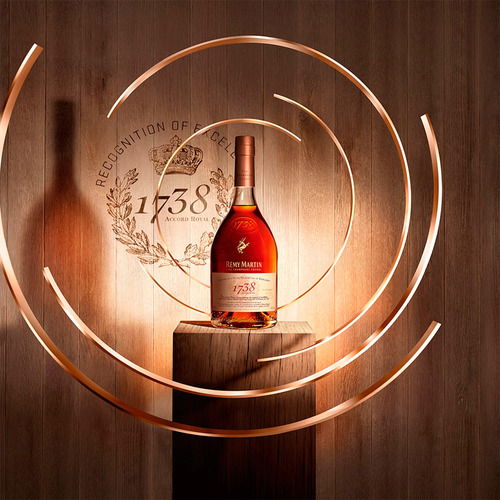 Remy Martin 1738 Accord Royal Fine Champagne Cognac | 700ml.