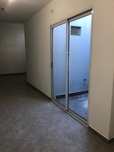 Imagen 3 de 9 de Casa Ph En Venta En Wilde