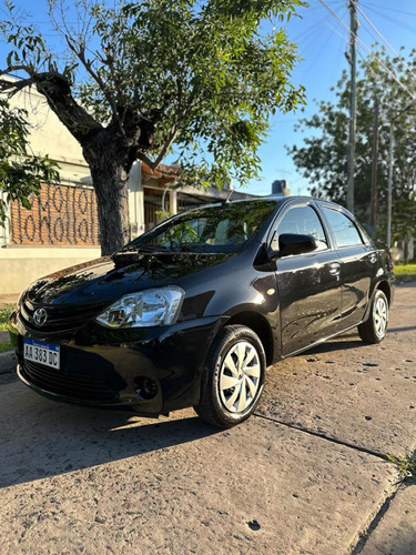 Toyota Etios 1.5 Sedan Xs