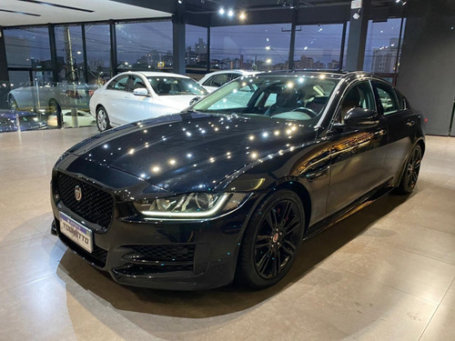 Jaguar Xe R-sport 2.0 Turbo 2016