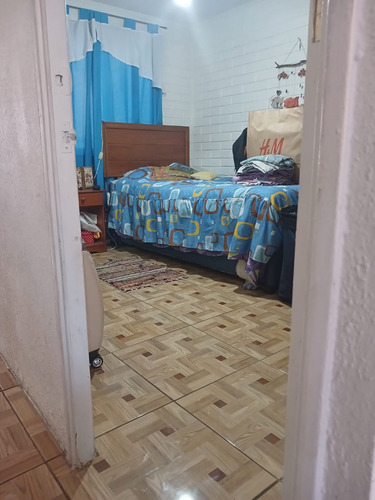 Casa Acogedora. Villa Los Héroes Maipú 3d, 1b, 1e, 1b.