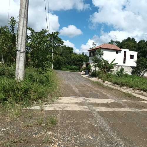 Imagen 9 de 12 de Especial De Solar En Venta De 270 M2 / Villa Mella / Titulos Deslindados / Descuentos Por M2 Y En El Inicial / Ubicado A 8 Minutos De La Línea Del Metro Mama Tingo . Pregunta Por El Descuentos
