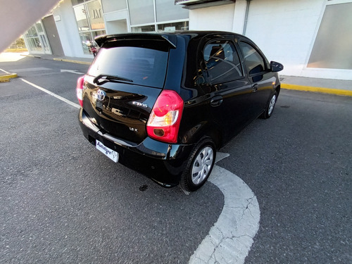 Imagen 20 de 21 de Toyota Etios 5 X Gnc 2020 Mr