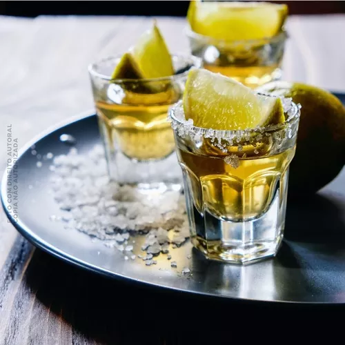 Jogo da Velha Virar Drink Shot Tequila Cachaça Com Copo Vidro Dose