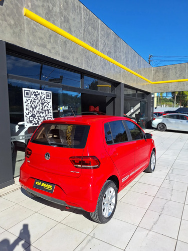 Volkswagen Fox 1.6 MSI TOTAL FLEX CONNECT 4P I-MOTION