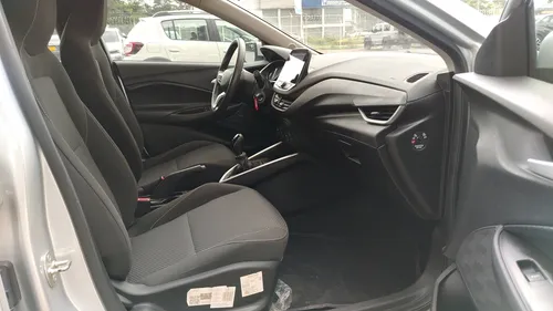 Chevrolet Onix LT