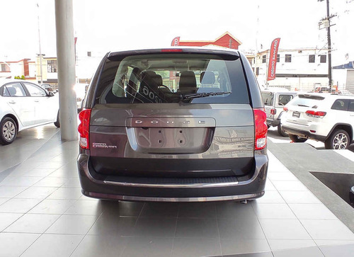 Imagen 4 de 15 de Dodge Grand Caravan 2020 5p Sxt