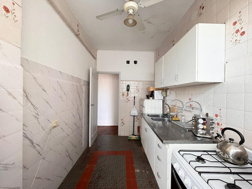 Venta - Departamento De Tres Dormitorios Con Balcón En Centro Río, Rosario