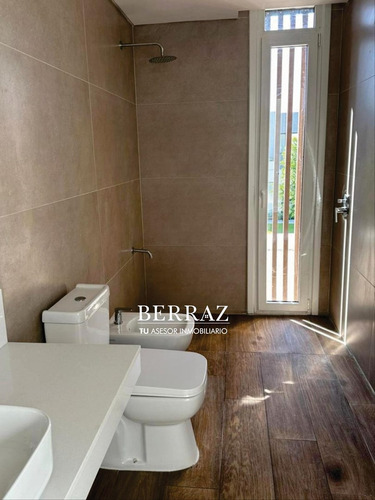 Casa Venta 4 Dormitorios Barrio Carpinchos Lote De 553 M2 Nordelta