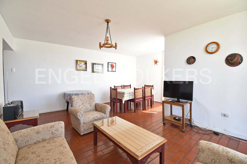 Se Vende Departamento En La Avenida Del Mar