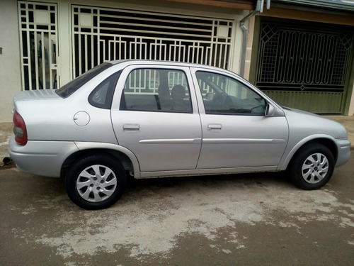 Chevrolet Corsa Corsa Sedan Milleniu