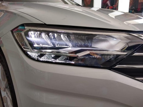 Volkswagen Jetta Jetta Comfort. 250 Tsi 1.4 Flex 16v Aut. F