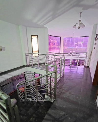 Imagen 10 de 25 de Casa Venta Urb. Agua Clara. Adlz