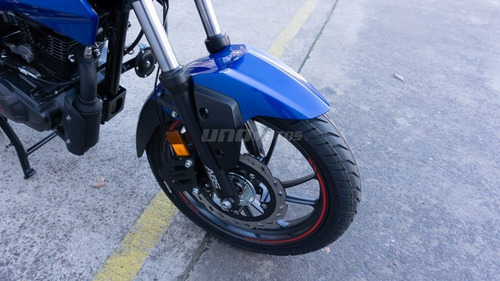 Imagen 10 de 17 de Hero Hunk 160r Moto Con Abs Usada