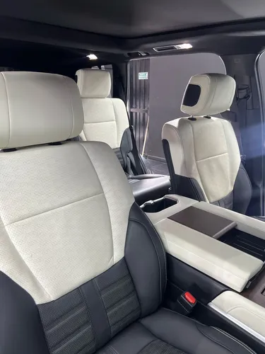 Toyota Sequoia 3.4 Capstone