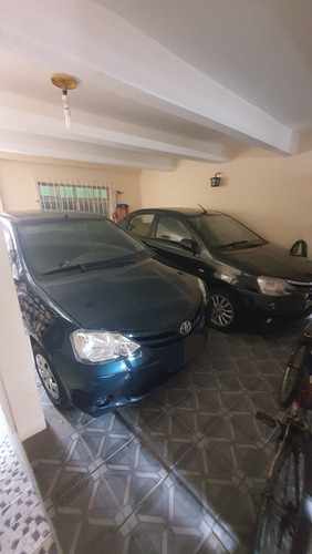 Vende-se 3 Casas No Mesmo Local, Ótimo Negócio Para Renda