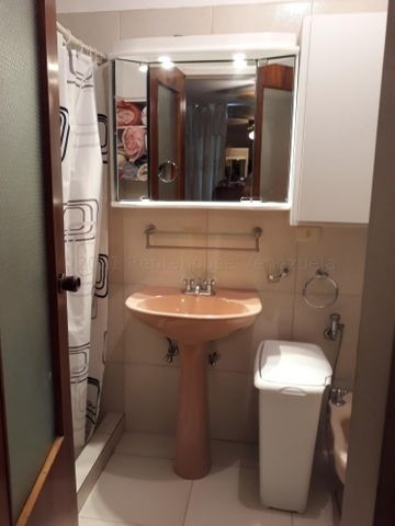 Imagen 6 de 14 de Mls#21-15313 Precio. 80.000$, Aptos Cumbres De Curumo, Profesional Inmobiliario Luis Enrique Mediavilla