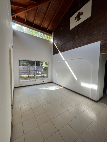 Casa En Venta 4 Ambientes En Ranelagh