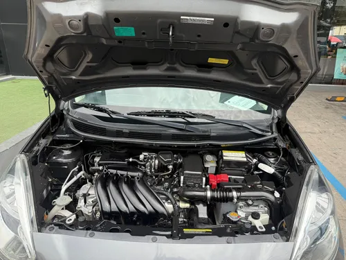 Nissan March 1.6 Advance At