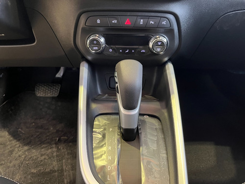 Chevrolet Onix plus 1.0 Turbo Premier At