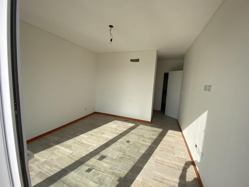Imagen 10 de 30 de Brisas De Adrogué - Casa A Estrenar