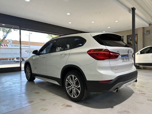 Imagen 3 de 8 de Bmw X1 Sportline 20 I Sdrive 30.000km