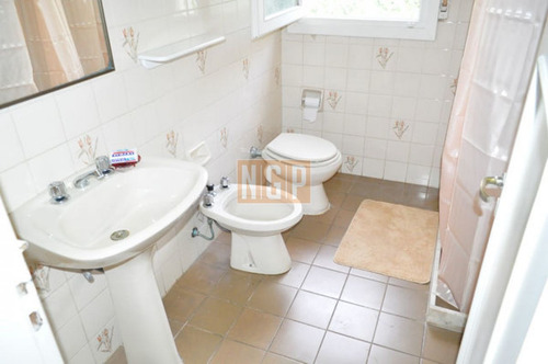 Imagen 22 de 30 de Casa Ubicada En Cantegril Con Lindo Terreno