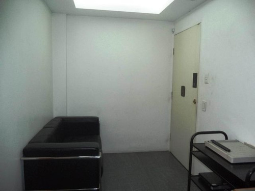 Imagen 4 de 9 de Ofc Venta De Oficina En La Florida / 21-11397