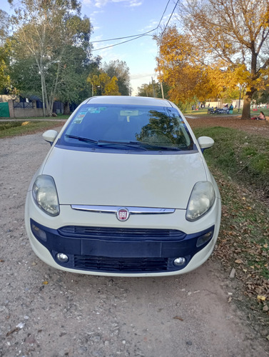 Fiat Punto 1.4 Attractive C/radio Integrada