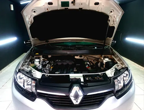 Renault Logan 1.6 Exclusive