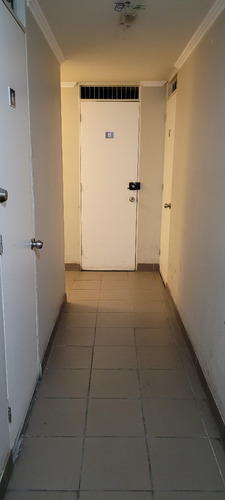 Cómoda Y Segura Bodega En Segundo Piso - Metro Irarrázaval