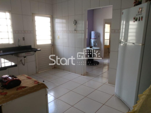 Imagem 6 de 18 de Casa À Venda Em Baroni - Ca008321
