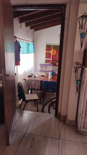 Casa En Venta - 4 Dormitorios 2 Baños - Cochera - 182mts2 - Villa Gesell