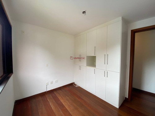 Imagem 10 de 30 de Cobertura Duplex Com 5 Dormitórios Em Agriões - Teresópolis/rj. - Co00052 - 32581226