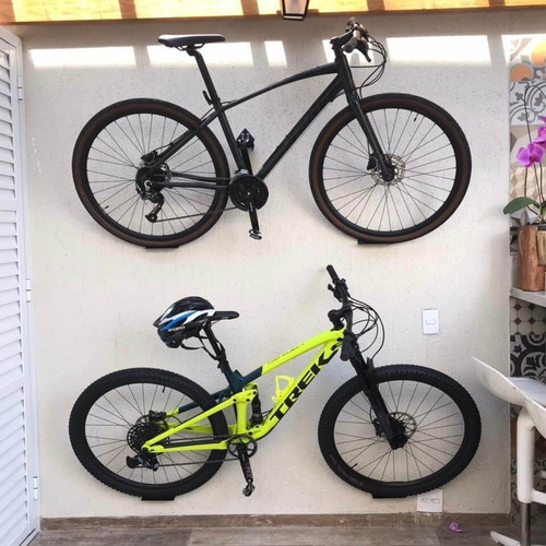 Imagem 10 de 10 de 2 Suportes Para Pendurar 2 Bicicletas Na Parede Com Trilhos P Troca Entre Modelos Mtb Speed + Furo Pra Tranca E Gabarito
