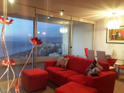 Imagen 3 de 14 de La Choza Vip Roja En La Serena, Espectacular Vista Y Wi-fi