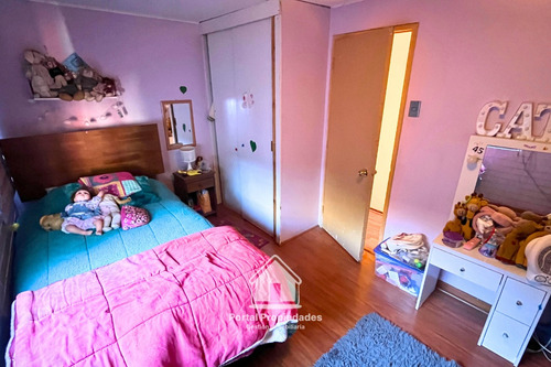 Amplia Casa, 4 Dormitorios, 3 Baños, Peñalolén