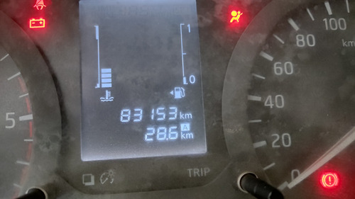 Imagen 8 de 13 de Nissan Np300 Doble Cab Diesel 4x4 Dt Mt 2018