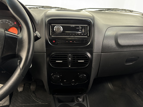 Fiat Strada 1.4 MPI WORKING CD 8V FLEX 2P MANUAL
