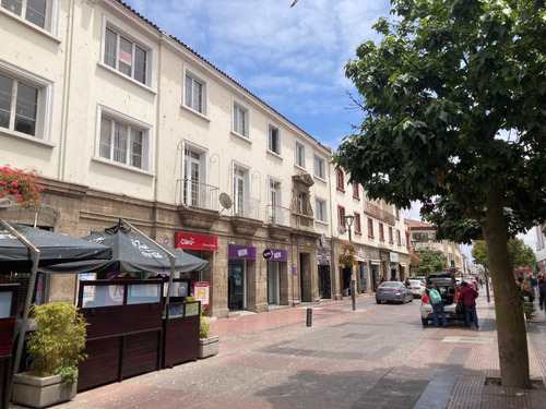 Amplias Oficinas Pleno Centro De La Serena.