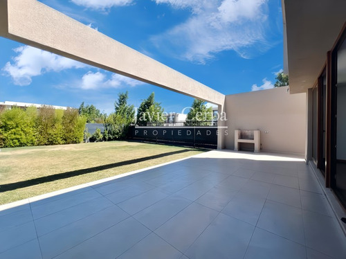 Excelente Casa En Condominio Terralta