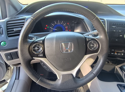 Honda Civic Sedan LXR 2.0 Flexone 16V Aut. 4p