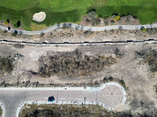 Terreno De 718m² Colindante A Campo De Golf, Clúster De Solo 38 Lotes, Zibatá, Qro. Am