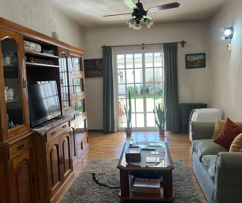 Casa En Venta En Grand Bourg