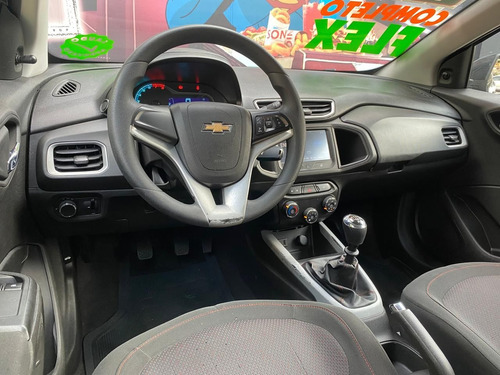 Chevrolet Onix 1.4 Lt 5p