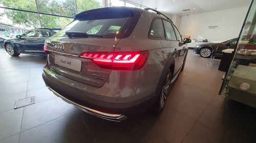 Imagen 25 de 25 de Audi A4 Quattro Rural Allroad 2022 2.0 245cv 2021 Audibsas