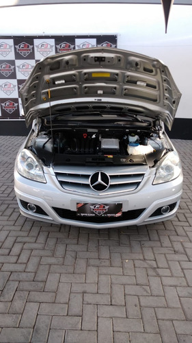 Imagem 7 de 14 de Classe B 180 1.7 116cv Gasolina 2010 Prata
