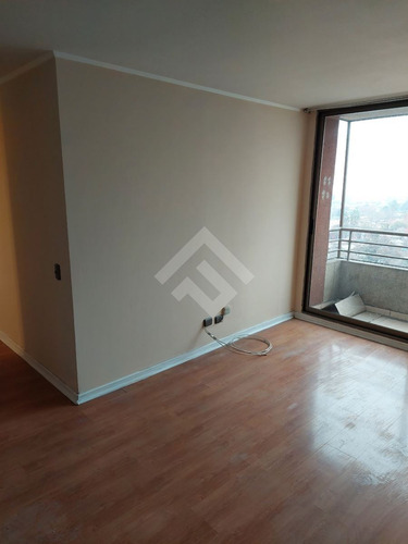 Departamento En Arriendo De 2 Dorm. En Quinta Normal