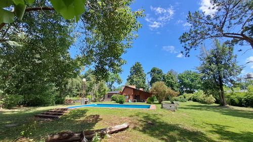 Casa En Venta - 2 Dormitorios 1 Baño - Cochera - 2470mts2 - Comarca Del Sol, Exaltación De La Cruz